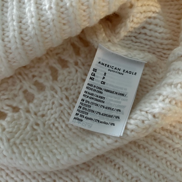 Abercrombie & Fitch BNWT Ivory Open Knit Cropped Sweater Size S BNWT - Picture 6 of 9